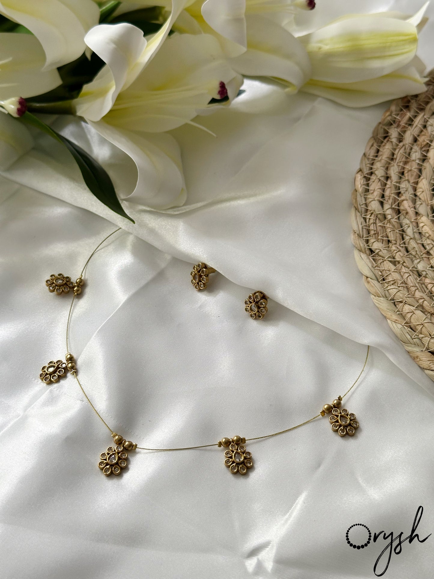 Invisble Flower Charm Necklace - 179