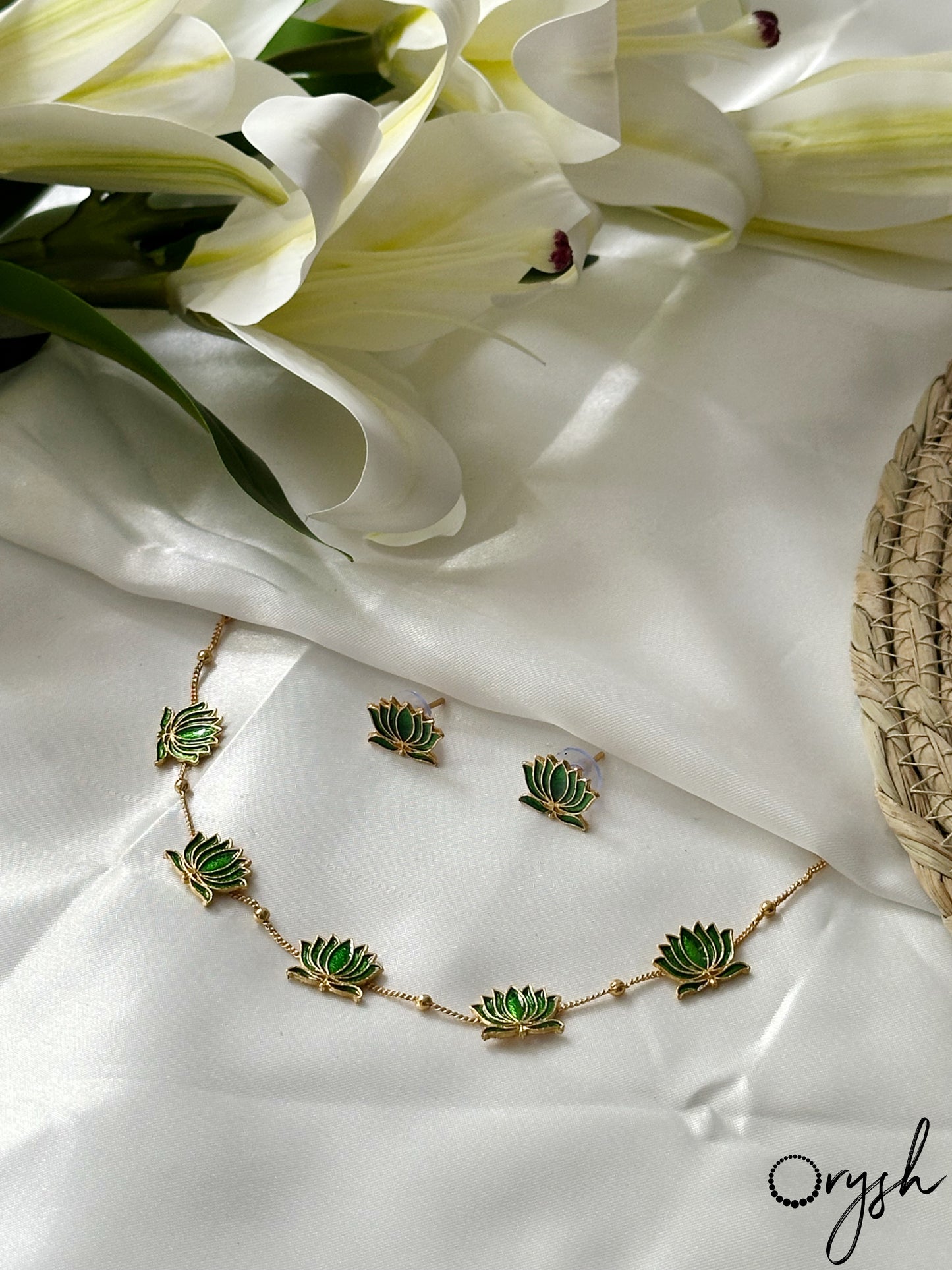 Budget Lotus Charm Necklace - 182