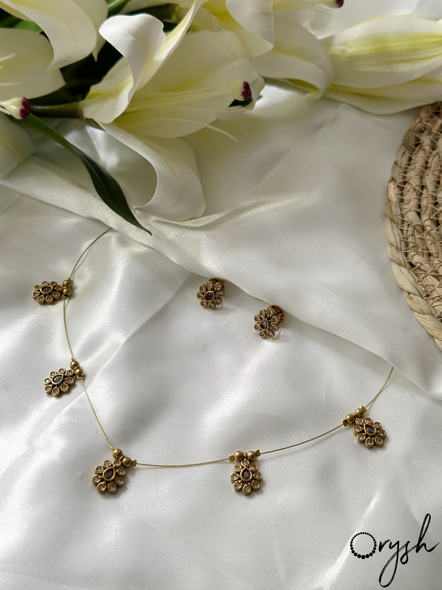 Invisble Flower Charm Necklace - 179