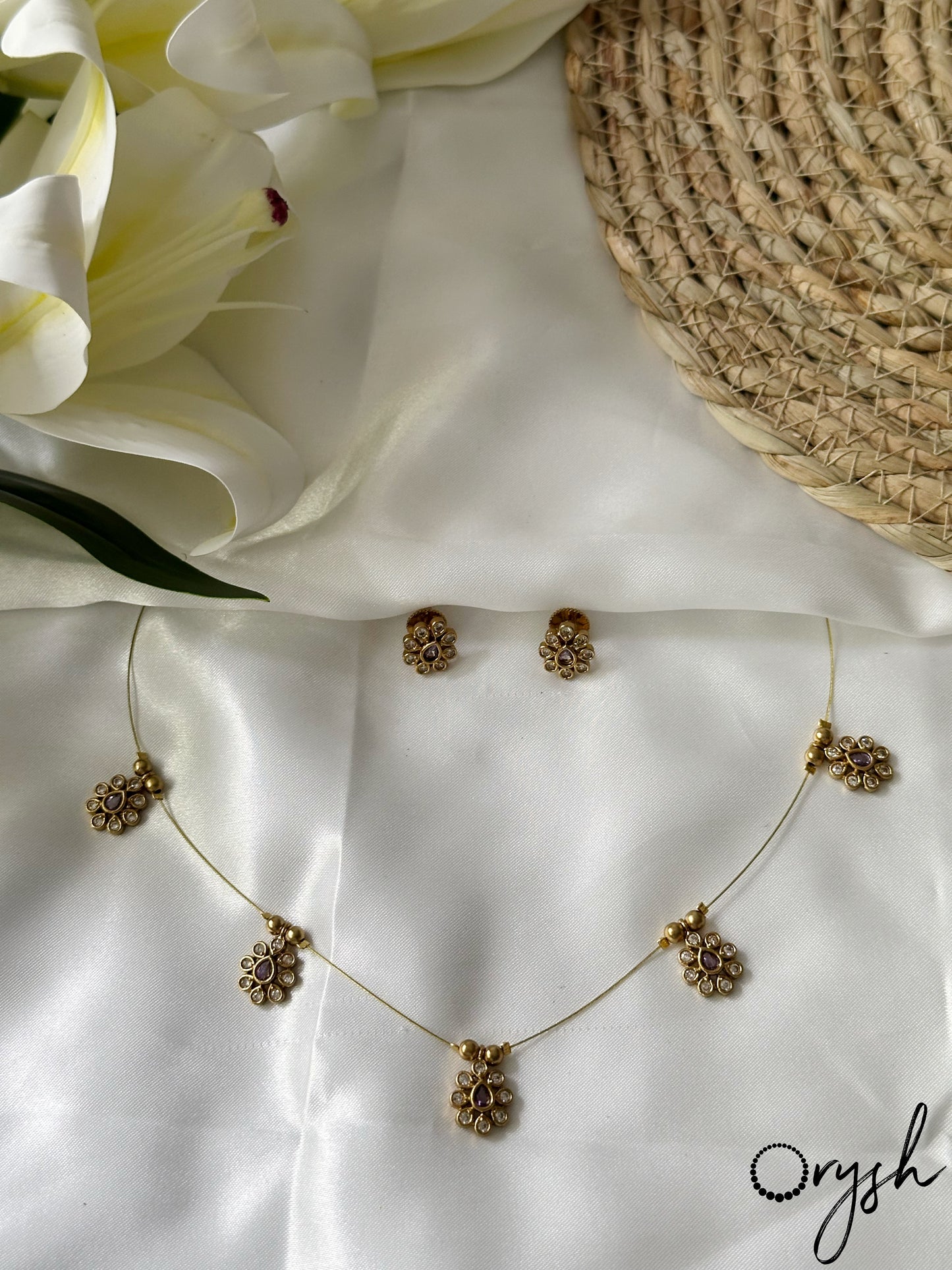 Invisble Flower Charm Necklace - 179